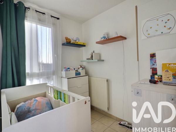 Appartement à vendre 4 pièces 69 m² Sainte-Geneviève-des-Bois