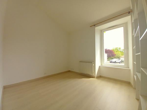 Ensemble immobilier T4 + T3 - 200m² - A pieds des commodités