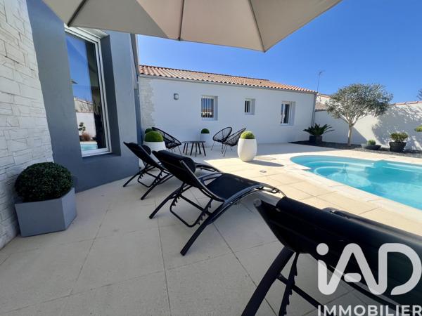 Maison à vendre 6 pièces 143 m² Les Sables-d'Olonne