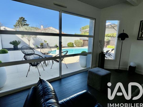 Maison à vendre 6 pièces 143 m² Les Sables-d'Olonne