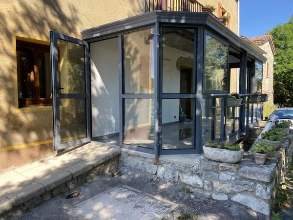 Vieux moulin rénové