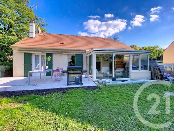 Maison à vendre  4 pièces - 97 m2 ST PIERRE LES NEMOURS - 77