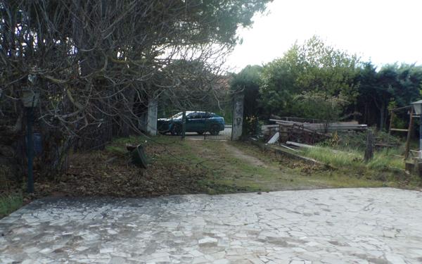 Maison à vendre    4 pièces •  La Tour-d'Aigues