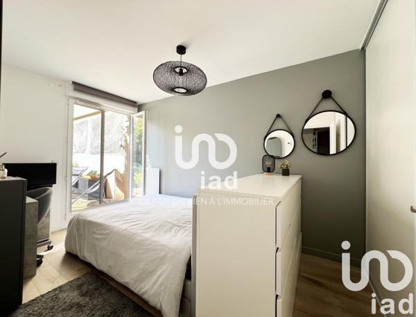 Appartement 3 pièces de 63 m² à Puteaux (92800)