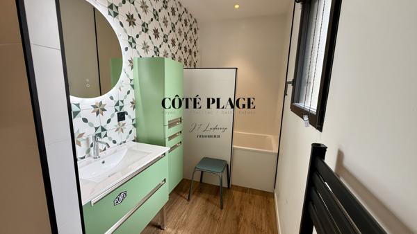 Royan (17200) ROYAN VILLA CONTEMPORAINE 210m2 DE 2022 proche centre ville avec PISCINE au prix de 875.000€ FAI