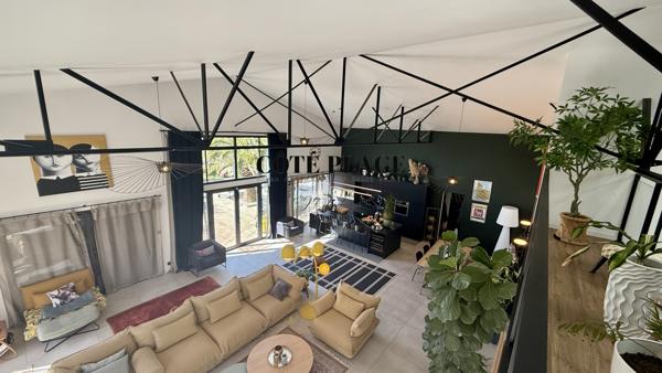 Royan (17200) ROYAN VILLA CONTEMPORAINE 210m2 DE 2022 proche centre ville avec PISCINE au prix de 875.000€ FAI