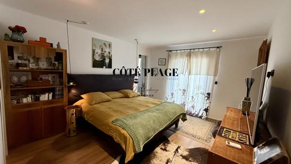 Royan (17200) ROYAN VILLA CONTEMPORAINE 210m2 DE 2022 proche centre ville avec PISCINE au prix de 875.000€ FAI