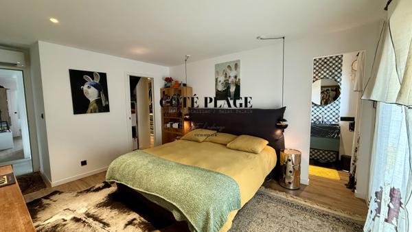 Royan (17200) ROYAN VILLA CONTEMPORAINE 210m2 DE 2022 proche centre ville avec PISCINE au prix de 875.000€ FAI