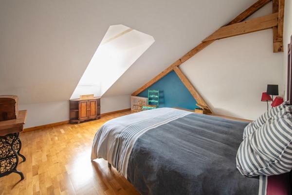 Maison vue mer avec jardin