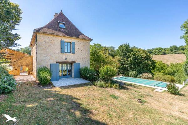 Maison à vendre |  Beaumont-du-Périgord |  8 pièces | 180 m²