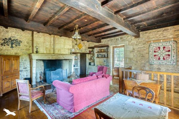 Maison à vendre |  Beaumont-du-Périgord |  8 pièces | 180 m²