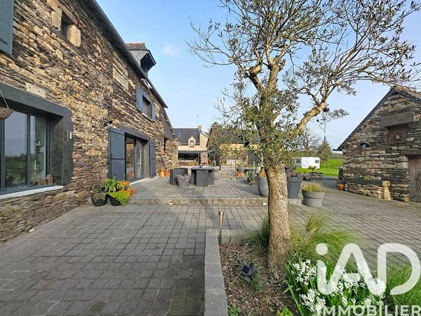 Maison à vendre 6 pièces 205 m² Laillé