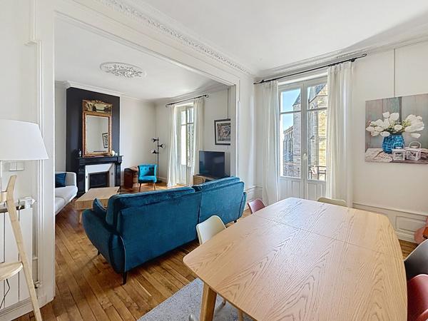 MAGNIFIQUE APPARTEMENT  T4 de 118 M2 - Charme de l'ancien et luminosité - Quartier Saint Sernin- BRIVE - 3 CHAMBRES