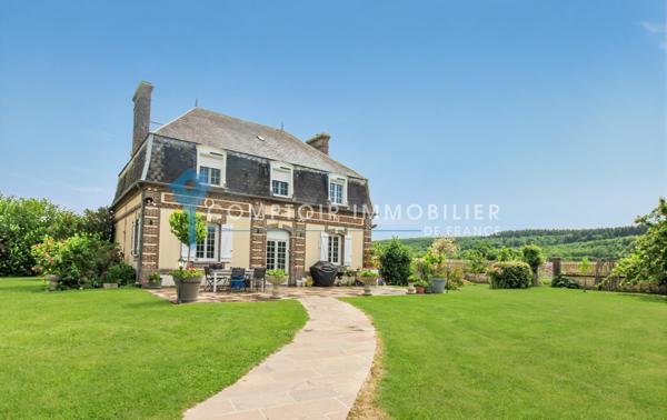 Ferme
                                                                                                                                                                                                                                                                                                                        5 pièce(s)                                                                                                                                                                                                          4 chambre(s)                                                                                                                                                                                                          156  m²