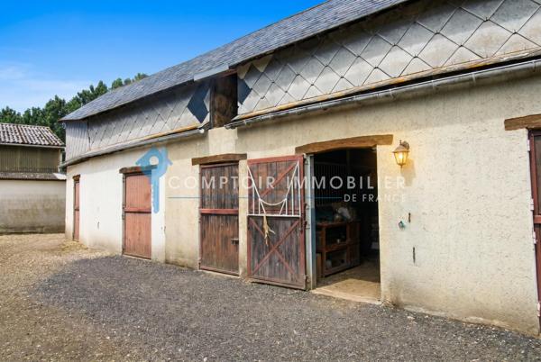 Ferme
                                                                                                                                                                                                                                                                                                                        5 pièce(s)                                                                                                                                                                                                          4 chambre(s)                                                                                                                                                                                                          156  m²