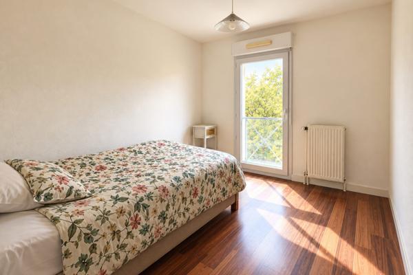A VENDRE – Appartement T3 proche des commerces et bus – VANNES