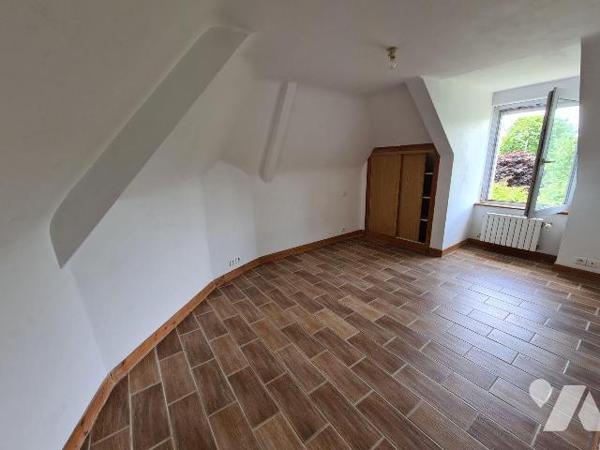 Maison à Vendre à Pordic (22590) en Côtes-d'Armor (22)

A proximité de la mer et des commerce...