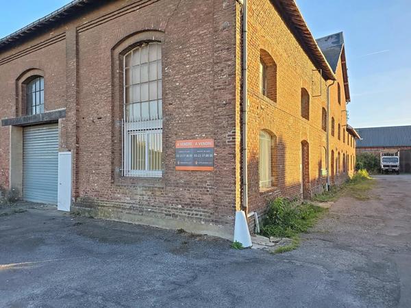 Vente                                                      Local industriel
                        
                     3 pièces                      199 m2                     à Aulnois-sous-Laon