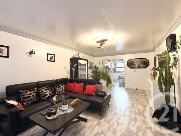 Appartement T4 à vendre  4 pièces - 91,90 m2 ST FONS - 69