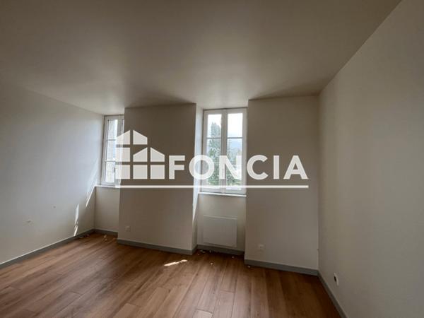 Location Appartement 2 pièces 41.4 m² - Guingamp 22200