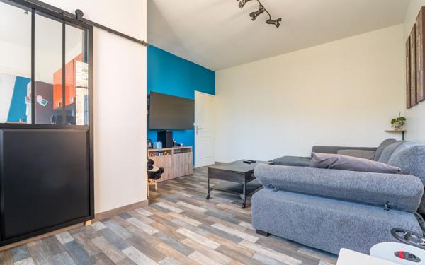 Appartement à vendre    5 pièces • 123 m2 Sain-Bel