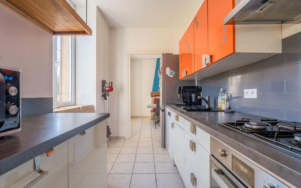 Appartement à vendre    5 pièces • 123 m2 Sain-Bel