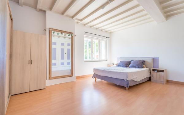 Appartement à vendre    5 pièces • 123 m2 Sain-Bel