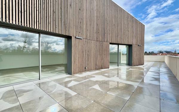 Appartement à vendre    5 pièces • 130 m2 Arnas