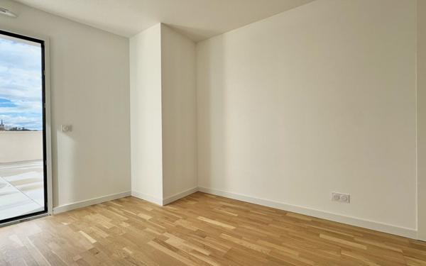 Appartement à vendre    5 pièces • 130 m2 Arnas
