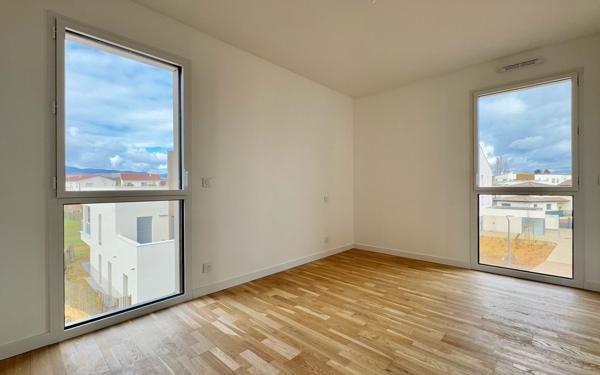 Appartement à vendre    5 pièces • 130 m2 Arnas