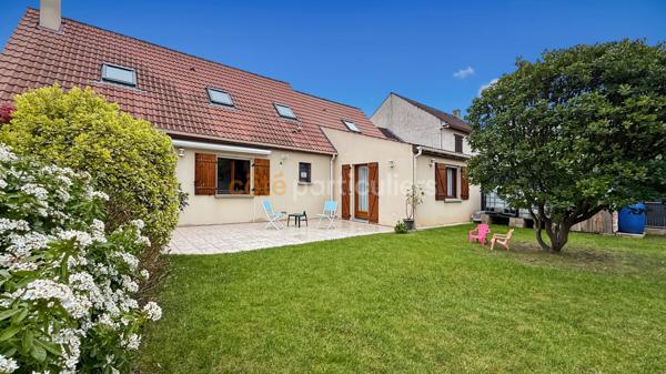 Vente Maison124,57 m² - 7 Pièces - BRIE COMTE ROBERT (77170)