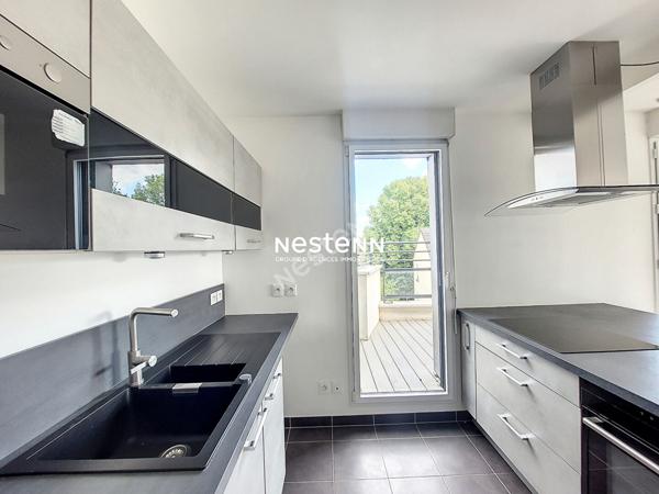 Appartement Groslay 3 pièces 60 m² avec terrasse de 33m² et 2 places de parking en sous-sol