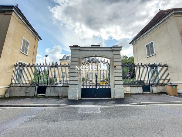 Appartement Groslay 3 pièces 60 m² avec terrasse de 33m² et 2 places de parking en sous-sol