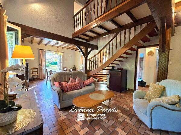 Maison  parc, avec garage, puits