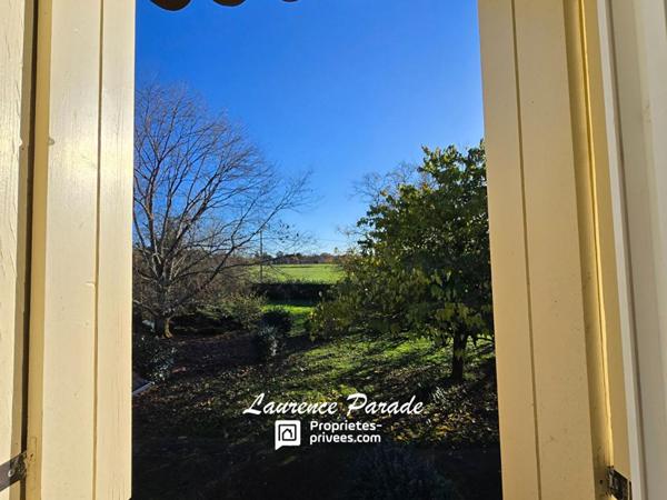 Maison  parc, avec garage, puits