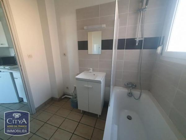 Appartement à louer 2 pièces 29.47m² Famars (59300)