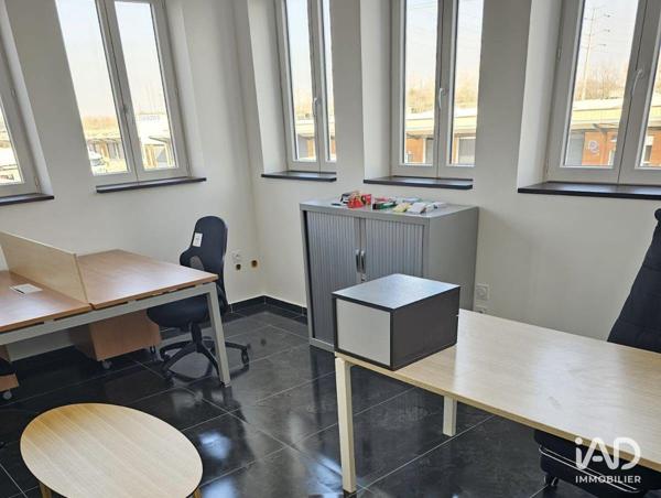 Location bureaux 520 m² Saint-Priest