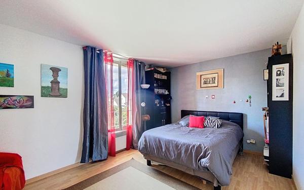 Maison à vendre    5 pièces • 164 m2 Guyancourt