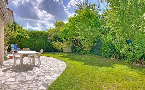 Maison à vendre    5 pièces • 164 m2 Guyancourt