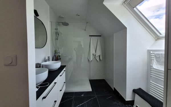 Maison à vendre    6 pièces • 190 m2 Chambourcy