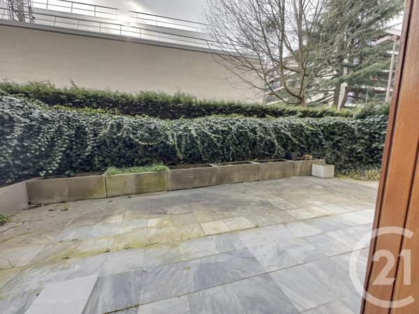 Appartement F7 à vendre  7 pièces - 129,02 m2 LA CELLE ST CLOUD - 78