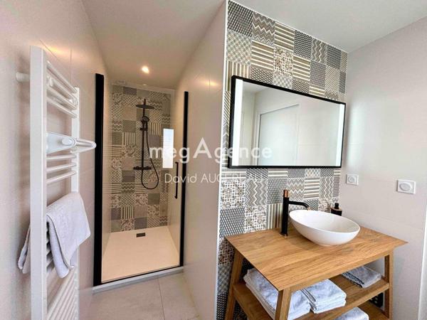 Maison à L' ILE-D'YEU, 85350 - 5 pièces 110m²