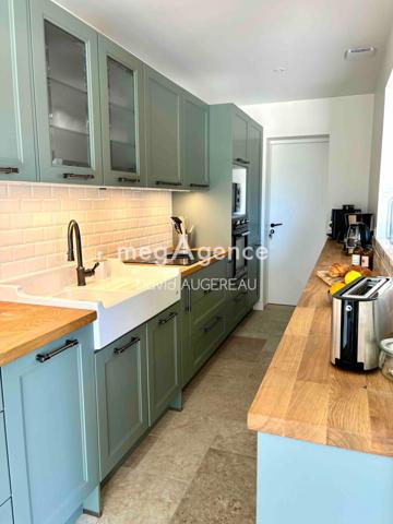 Maison à L' ILE-D'YEU, 85350 - 5 pièces 110m²