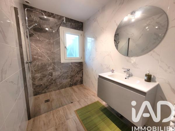 Maison à vendre 6 pièces 160 m² Saint-Priest-en-Jarez