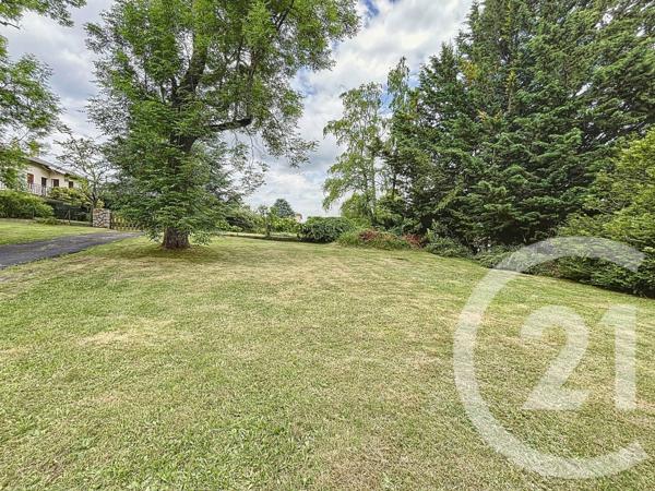 Terrain à vendre  872 m2 YSSINGEAUX - 43