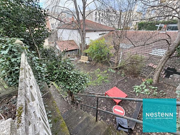 COURS FAURIEL BIEN UNIQUE : ANCIENNE GRANGE RÉHABILITÉE ? 232 m² ? 7 CHAMBRES ? RENTABILITÉ EN PLACE