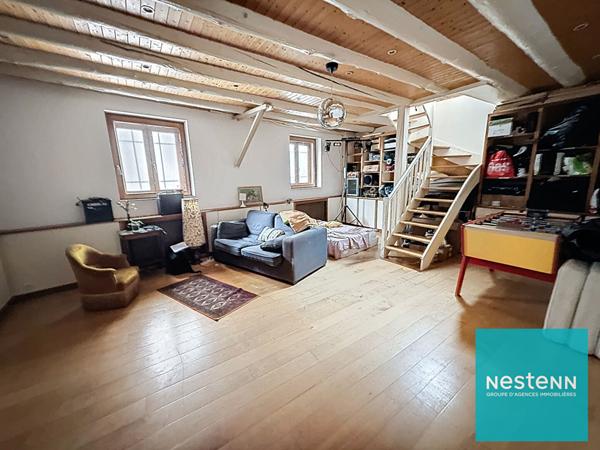 COURS FAURIEL BIEN UNIQUE : ANCIENNE GRANGE RÉHABILITÉE ? 232 m² ? 7 CHAMBRES ? RENTABILITÉ EN PLACE