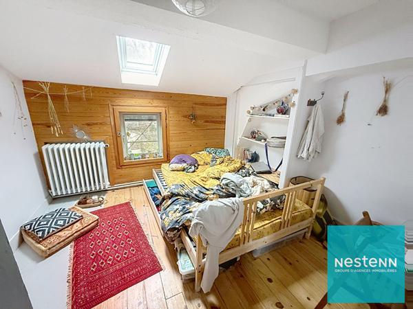 COURS FAURIEL BIEN UNIQUE : ANCIENNE GRANGE RÉHABILITÉE ? 232 m² ? 7 CHAMBRES ? RENTABILITÉ EN PLACE