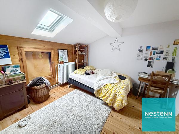 COURS FAURIEL BIEN UNIQUE : ANCIENNE GRANGE RÉHABILITÉE ? 232 m² ? 7 CHAMBRES ? RENTABILITÉ EN PLACE