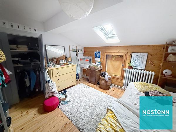 COURS FAURIEL BIEN UNIQUE : ANCIENNE GRANGE RÉHABILITÉE ? 232 m² ? 7 CHAMBRES ? RENTABILITÉ EN PLACE